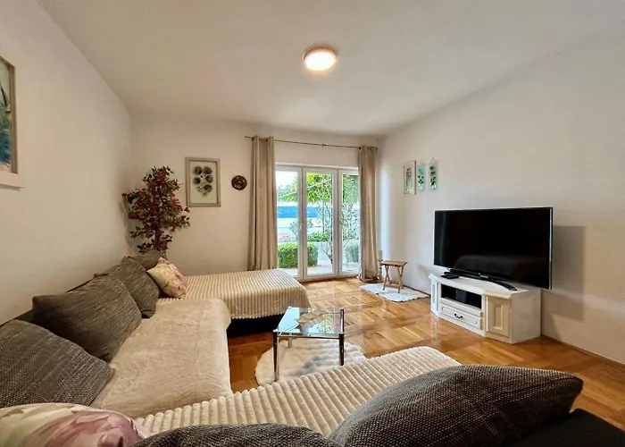 Gostinjska kuća New! Complex 